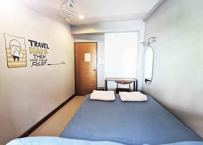 瑞思提尼旅舍 * 曼谷