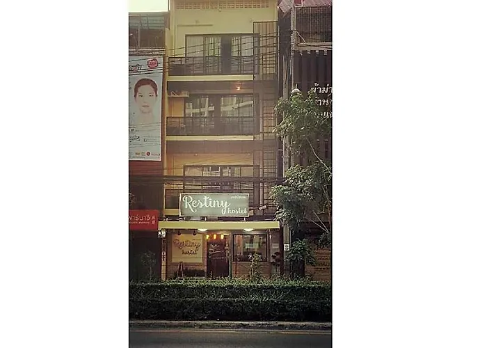 旅馆 瑞思提尼旅舍 *